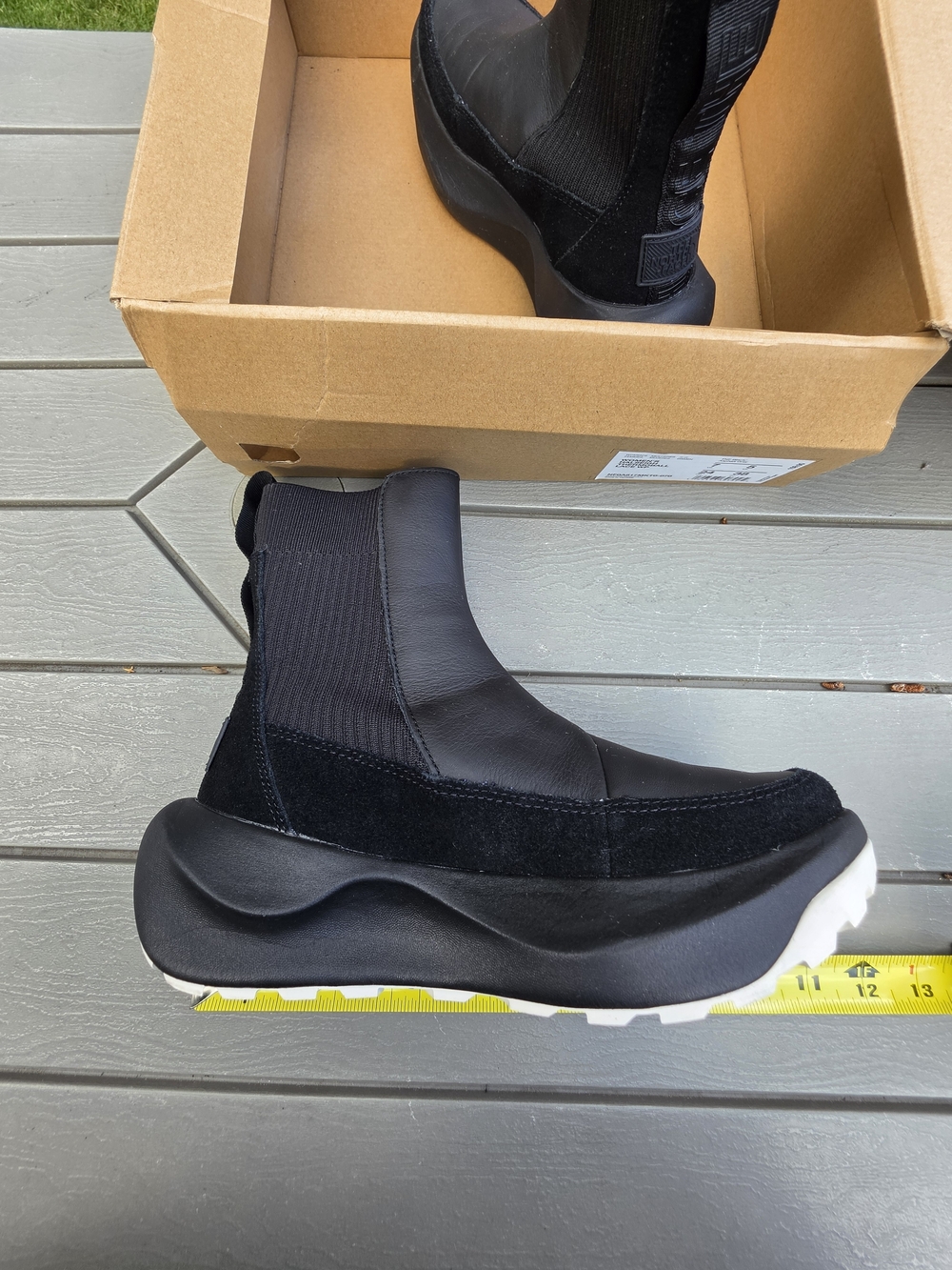 The North Face Women's Halseigh ThermoBall Lace WP Boots - Picture 10 of 10